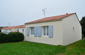 MOUCHAMPS 8