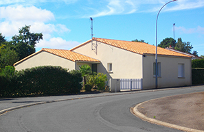 MOUTIERS LES MAUXFAITS 1