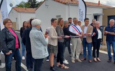 Photo de l'inauguration des maisons individuelles